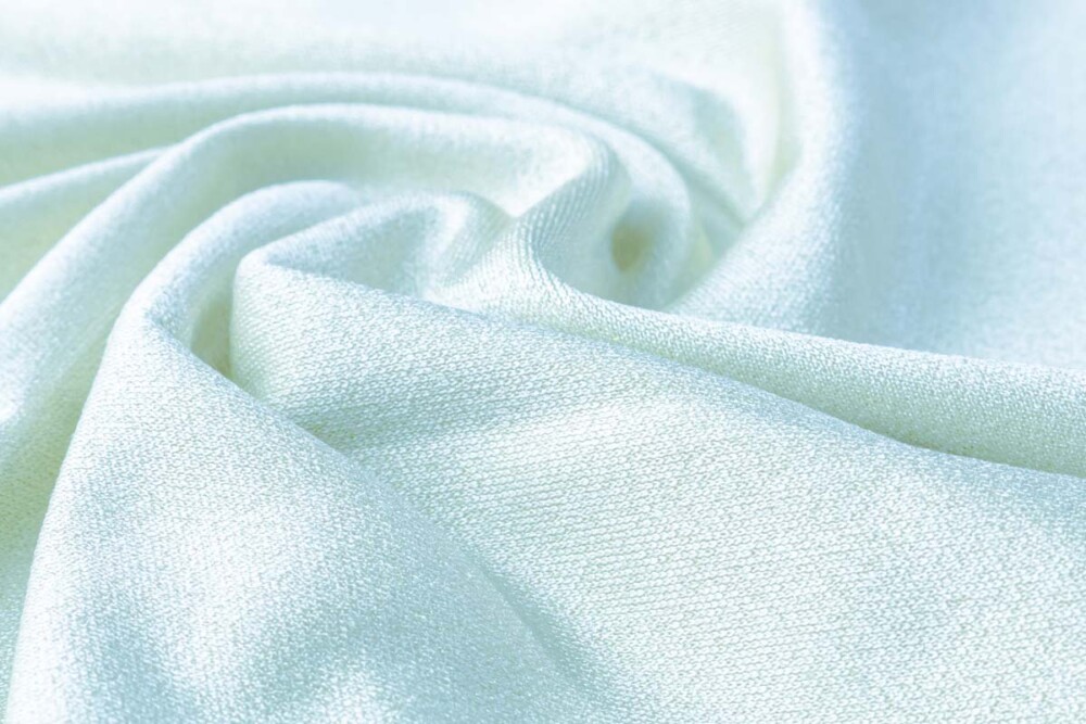 Soi microfiber trong khan lau phong sach Peace Việt Nam: Nhà cung cấp khăn lau phòng sạch chất lượng hàng đầu.