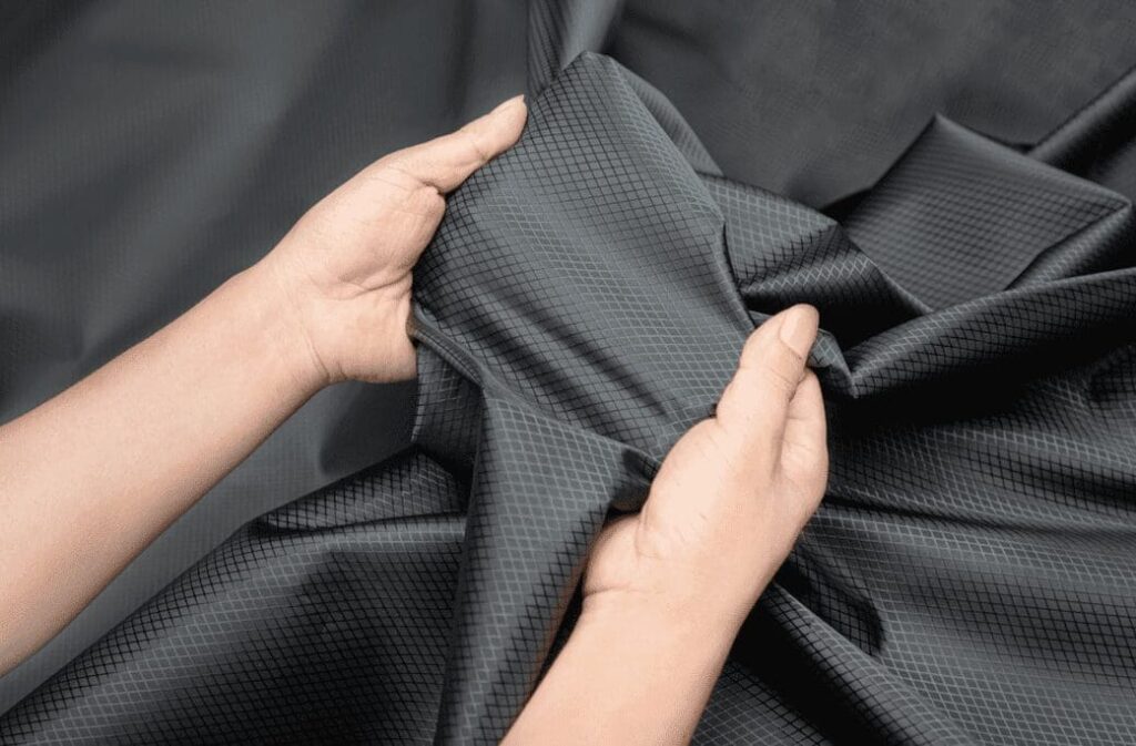 tiêu chí chọn áo gile phản quag